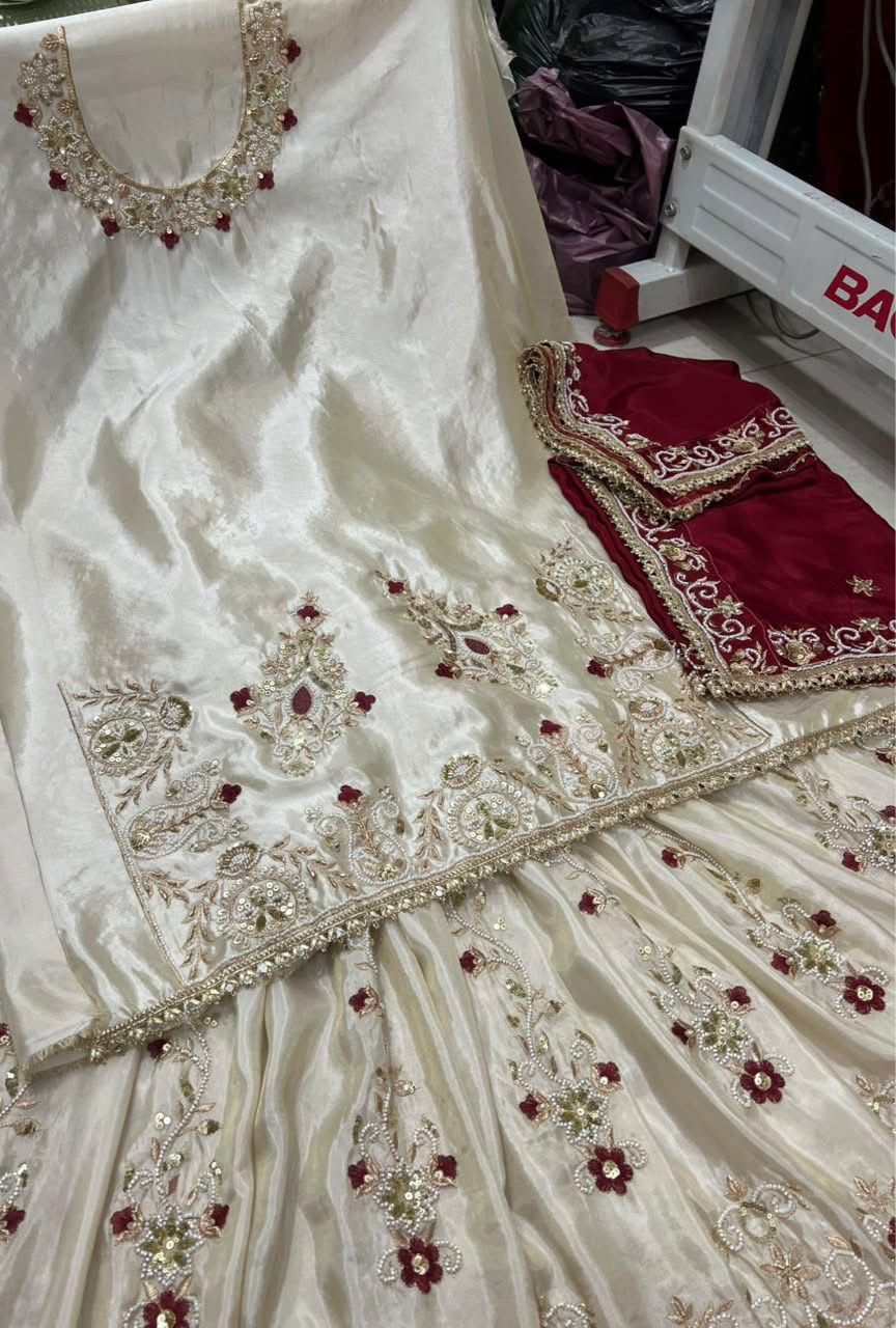 Party wear suit